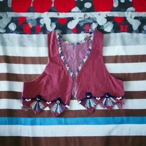 Patchwork Vest Vintage Handmade Farmhouse Quilted‎ Applique, L/XL, Brick Red